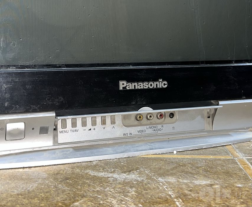 Panasonic  va grundig televizor sotiladi