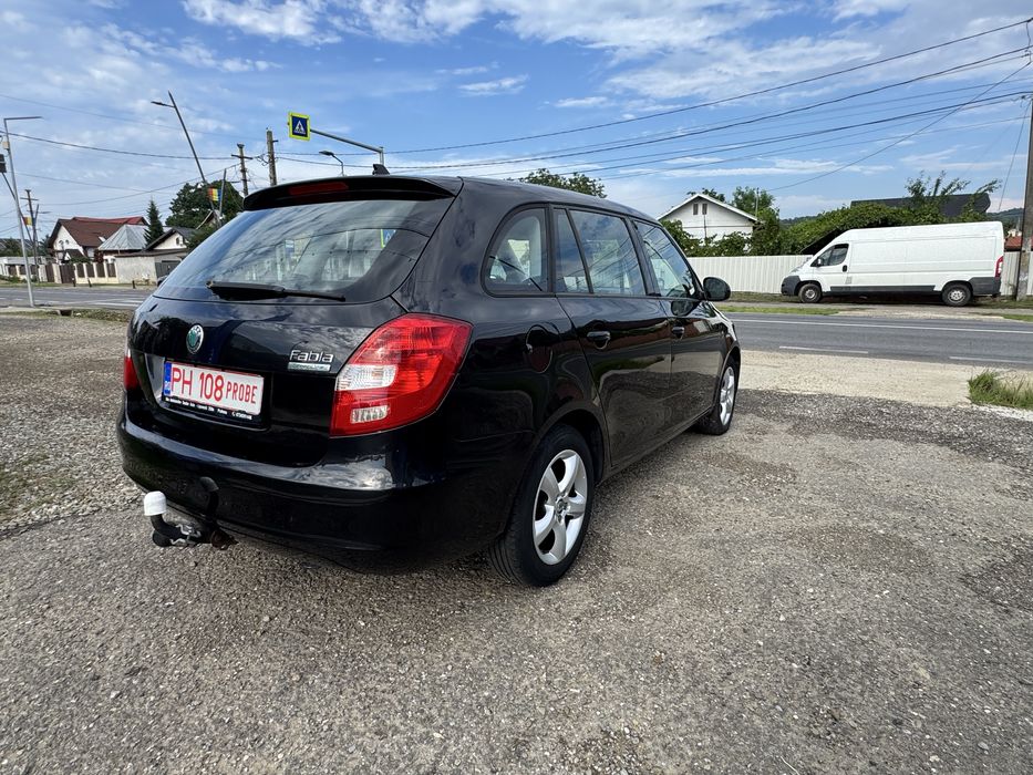 Skoda Fabia ** clima**Navigatie **Euro 5** Rate /avans zero