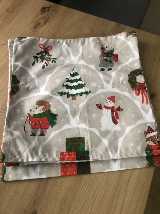 Коледни възглавници и покривки