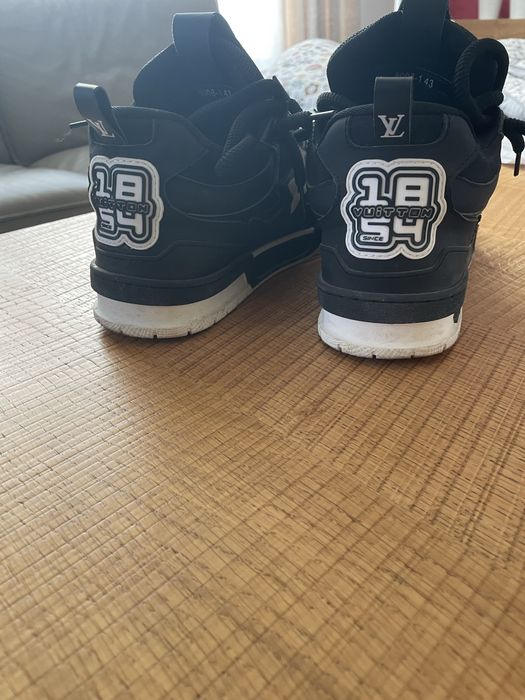 Louis vuitton обувки номер 43