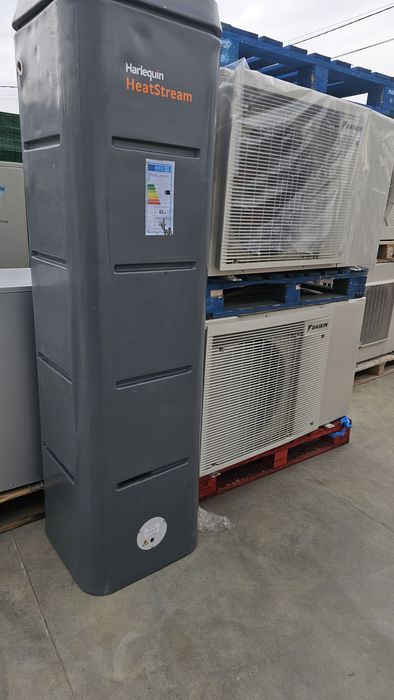 Бойлер 250л със серпентина за термопомпа 27kw