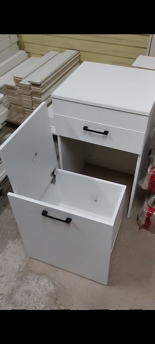 Туалетный столик тумба