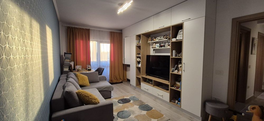 Apartament cu  2 camere decomandat+2 locuri de parcare