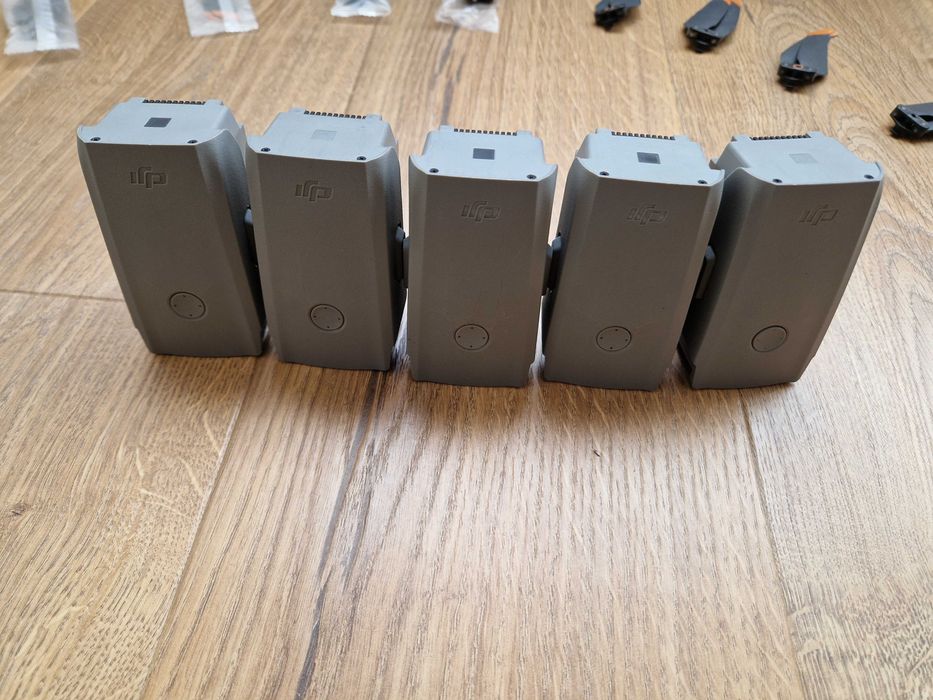 DJI AIR 2S fly more combo 5 батерии