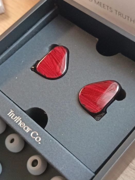 Truthear X Crinacle Zero RED