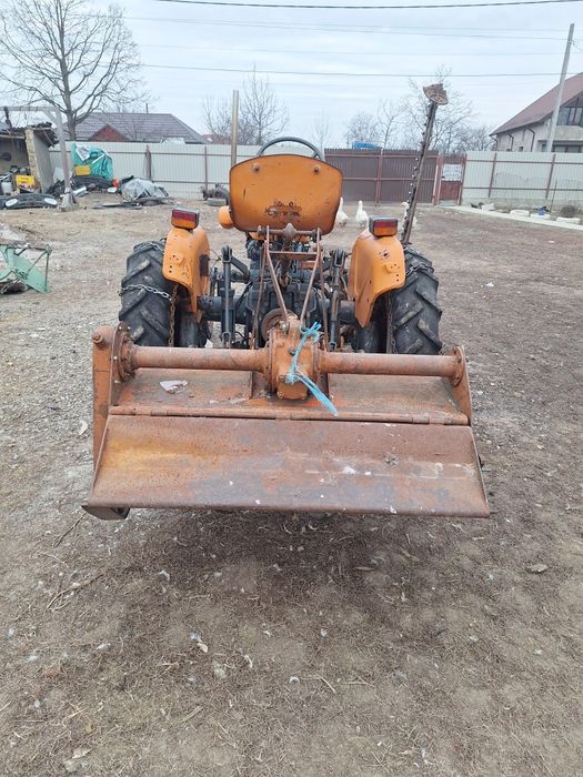 Tractor fiat 250