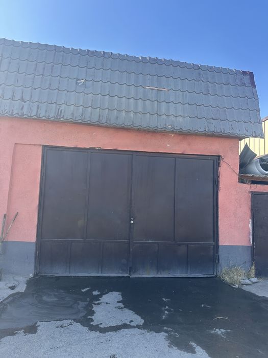 сдаетсья в аренду гараж