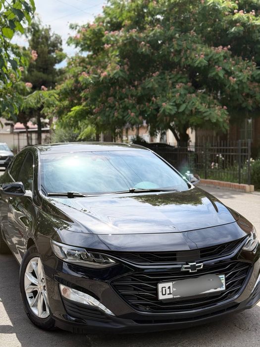 Malibu xl 2023 kraska tozza ideal holatda polniy navarot