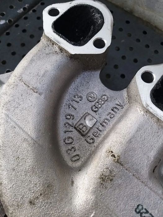Galerie admisie 1.9 tdi vw touran 1t 03g129713