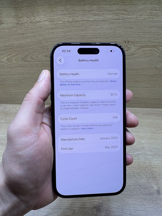 iPhone 16 128Gb Negru 92% battery life