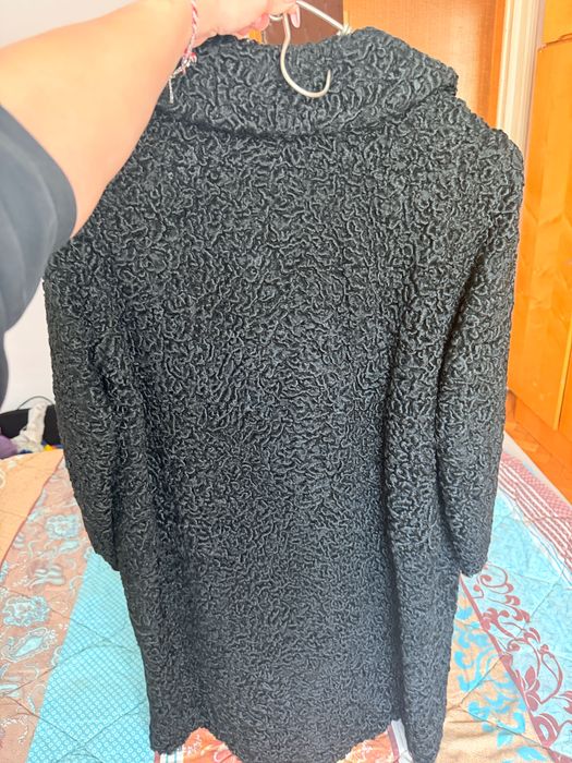 Haina de blana si caciula de blana