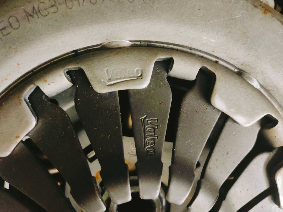 Нов Комплект съединител VALEO 835076  Опел Корса Д