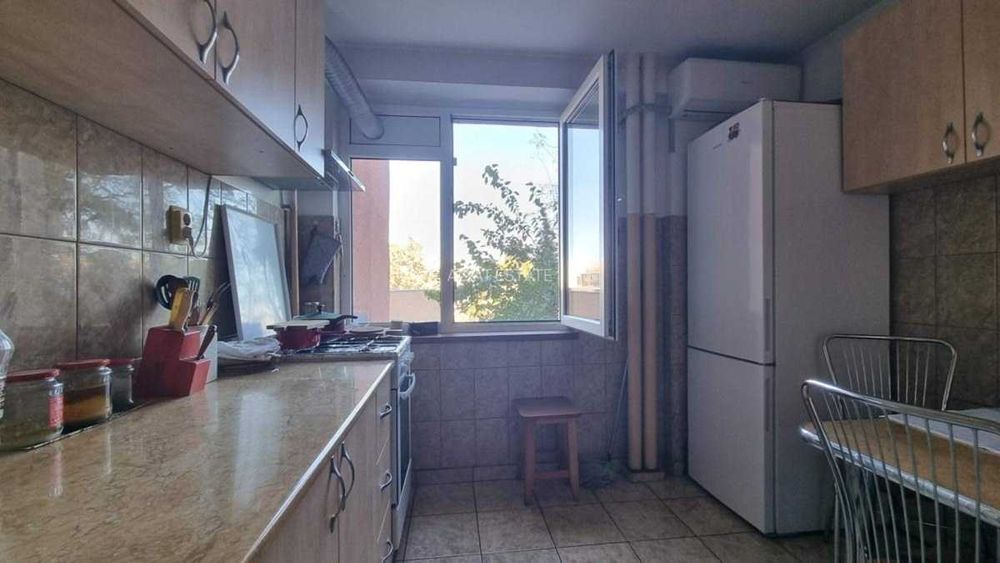 vanzari 3 camere