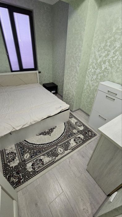 Собственик  Максим горький новостройка,торга нет,всё необходимое  есть