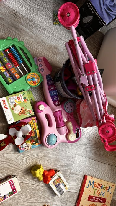 Отдам детские игрушки