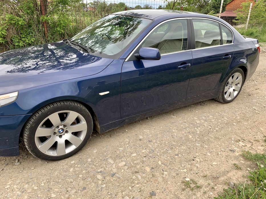 Dezmembrez bmw e60 530i