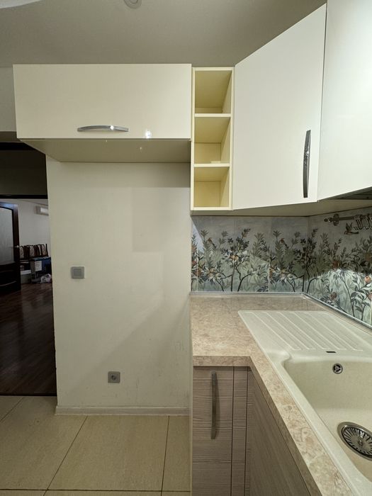 Продается кухонная гарнитура