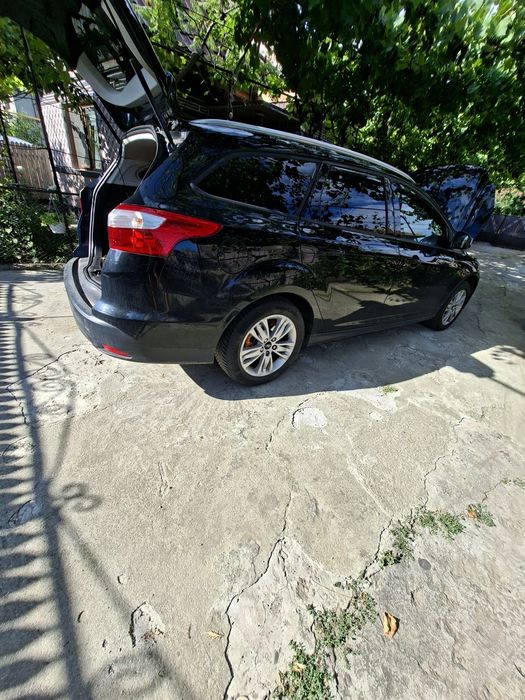 FORD Focus 2011 — imagine 3