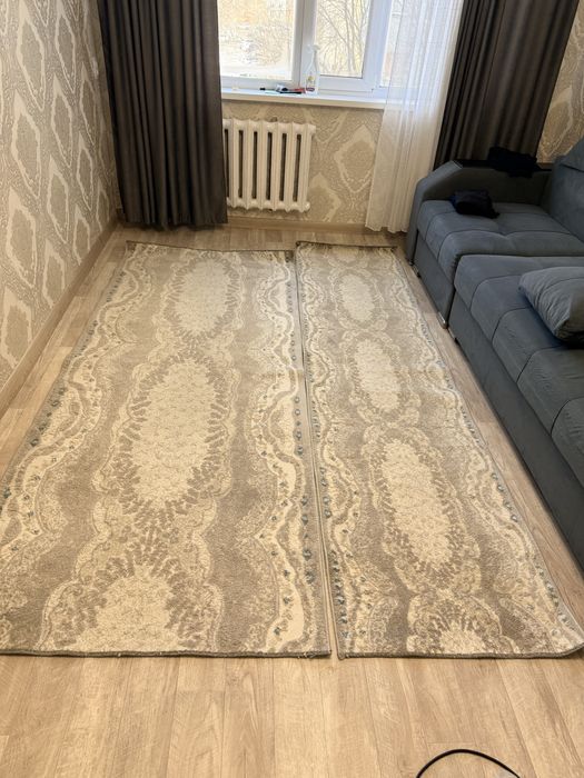 Продам палас дорожки 2 шт.