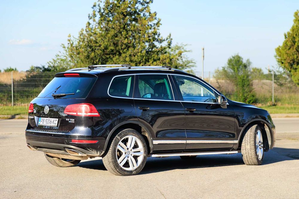 Фолксваген Туарег (VW Touareg ) дизел, 240 к.с. 2010 г. въздушно окачване ACC 360° камери
