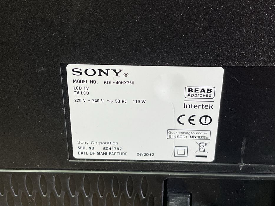 Телевизор SONY Full HD LED 40“ - KDL-40HX750