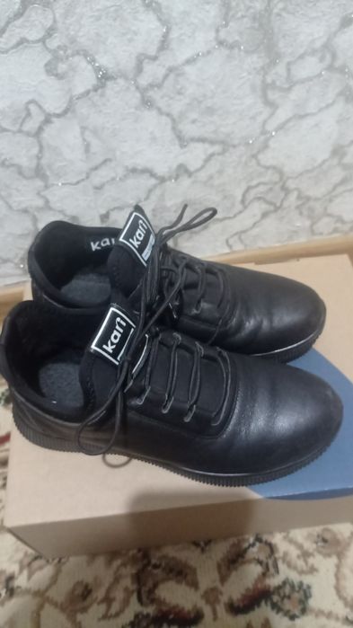 Продам осенние полуботинки