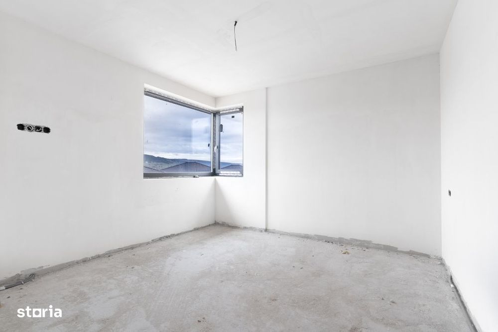 Casa individuala de vanzare in Corusu – finisata exterior, interior