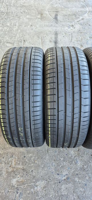 pirelli p zero 255 35 19 runflat - Piese auto de vânzare | OLX.ro