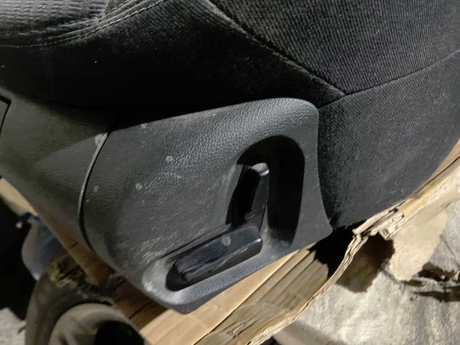 Седалки за Мерцедес W211