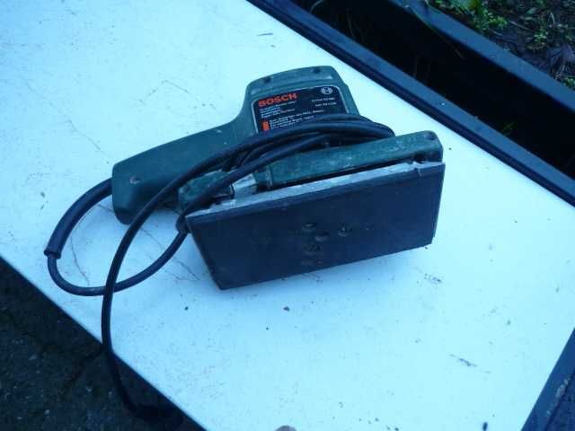 Виброшлаиф Bosch PSS 230