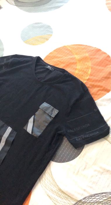 Tricou Balenciaga