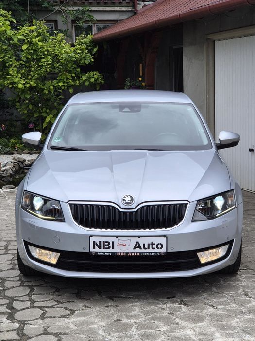SKODA Octavia 2013 — imagine 3