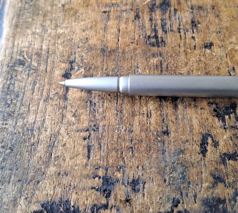 ролер Марксман Marksman rollerball pen метален, за писане с гумена част