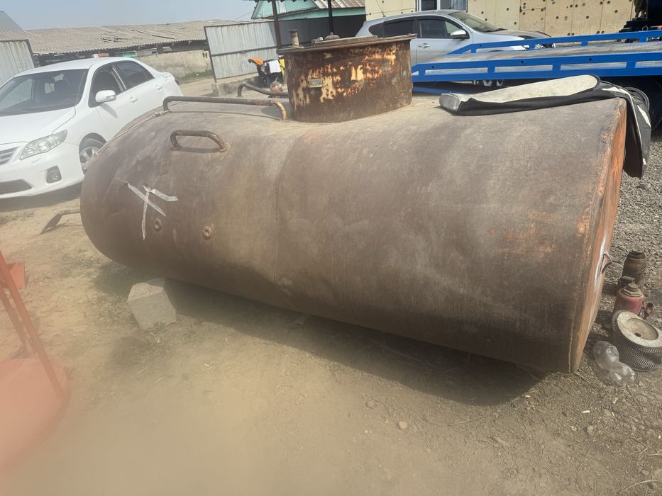 Продам бочку бочка ёмкость 5 кубов цистерна чистая питьевой воды