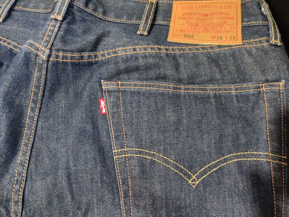 Levi's 501  size W38 L32.