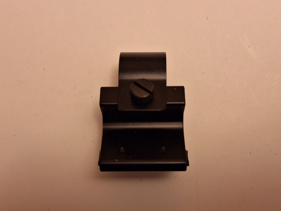 Магнитна стойка за фенер .(Диаметър  25мм)