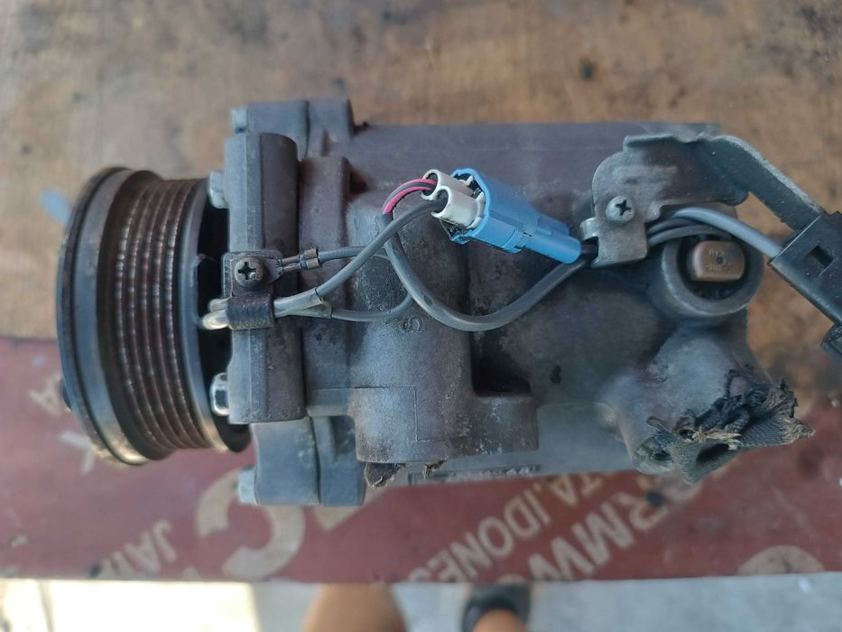 Компресор климатик Митсубиши Аутлендър , Лансер, АСХ - 7813A068