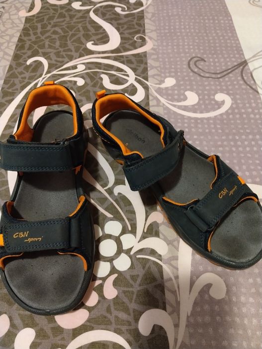 Детски сандали и чехли