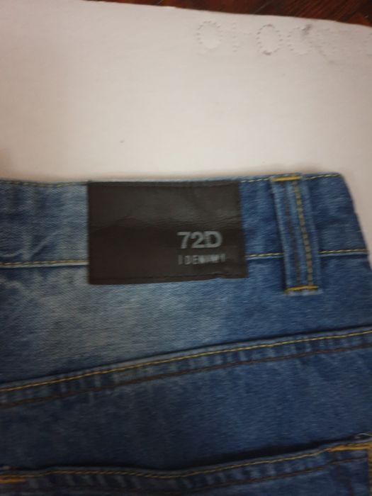 Blugi Denim 72D.