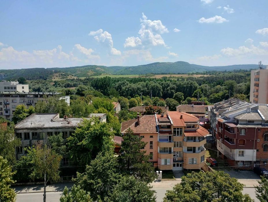 Дава се под наем Тристаен апартамент в Мездра - 89 кв.м за 331.5 € - Снимка #6