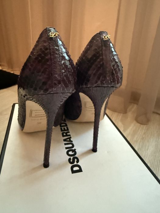 ОРИГИНАЛНИ обувки Dsquared