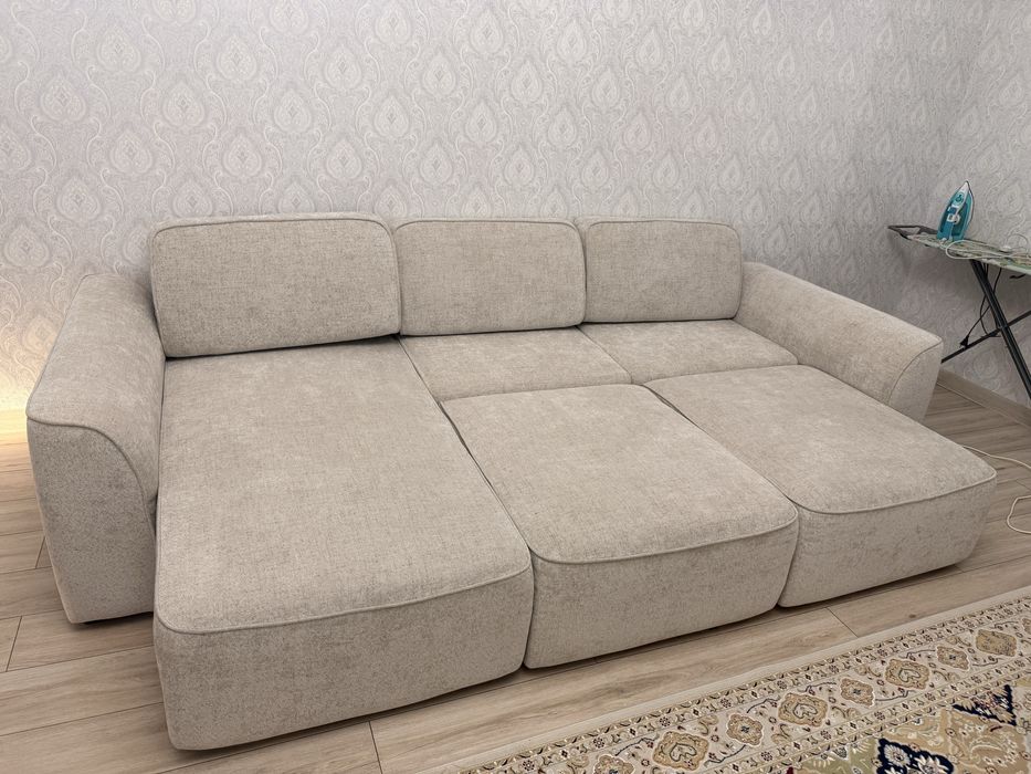 Продам диван россиский