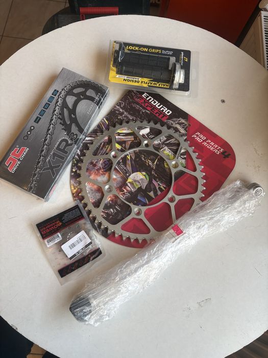 Vand GasGas TPI Ec300 2022 sau SHIMB NUMAI cu KTM 350-500 4T 2024+