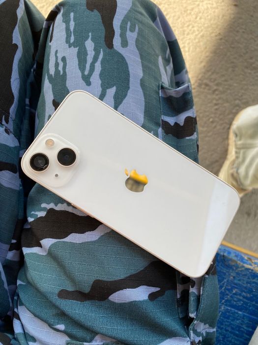 iPhone 13 продам