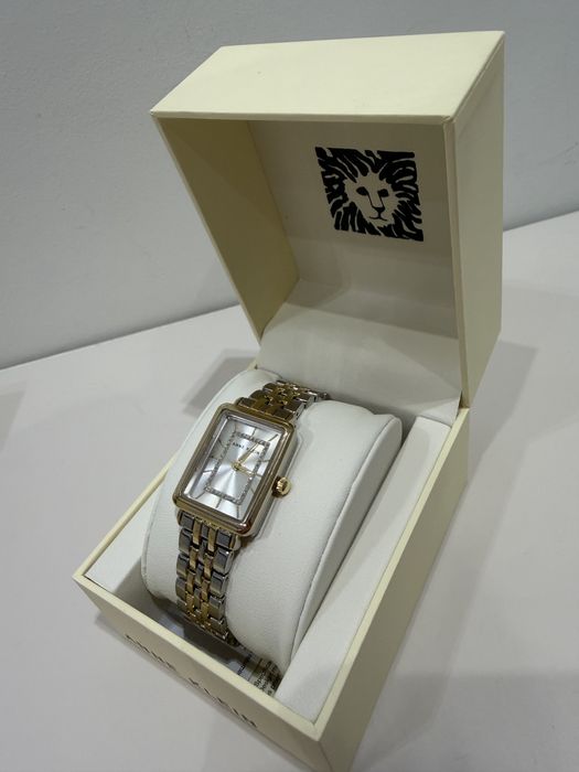 Часы Anne Klein