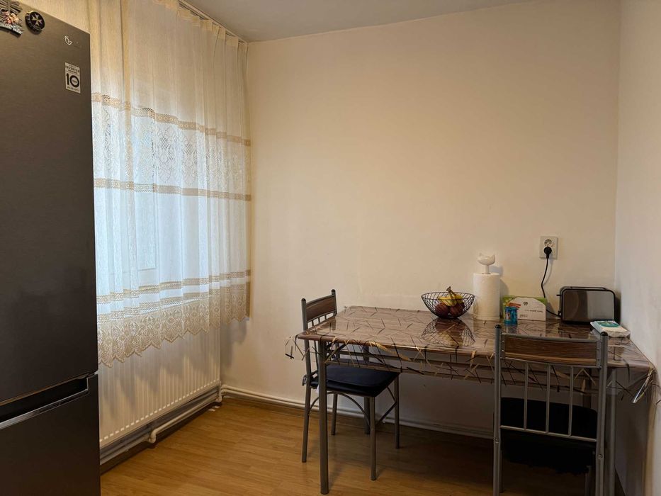 Apartament 2 camere Piata Meva .