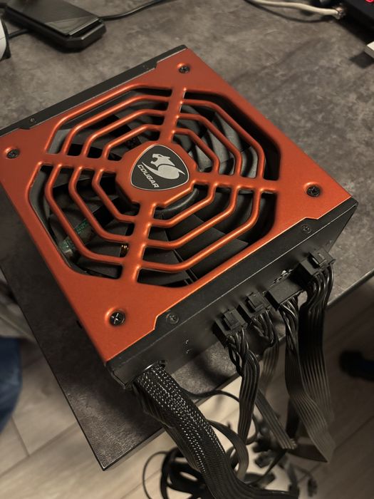 Блок Питния kcas, cougar 800 w