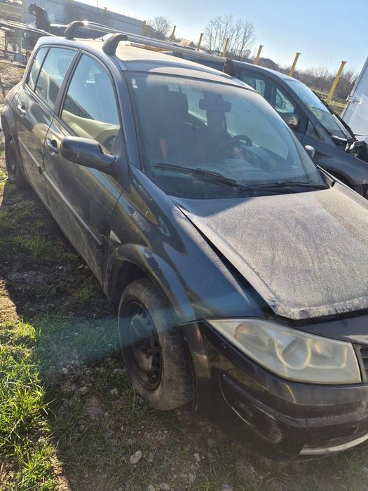 Dezmembrez  Renault megan 2 1.5E3