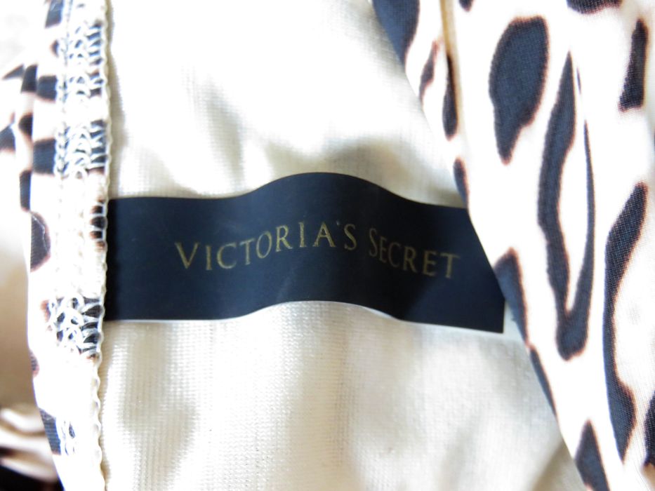 Топ Victoria's Secret със стягаща функция, S