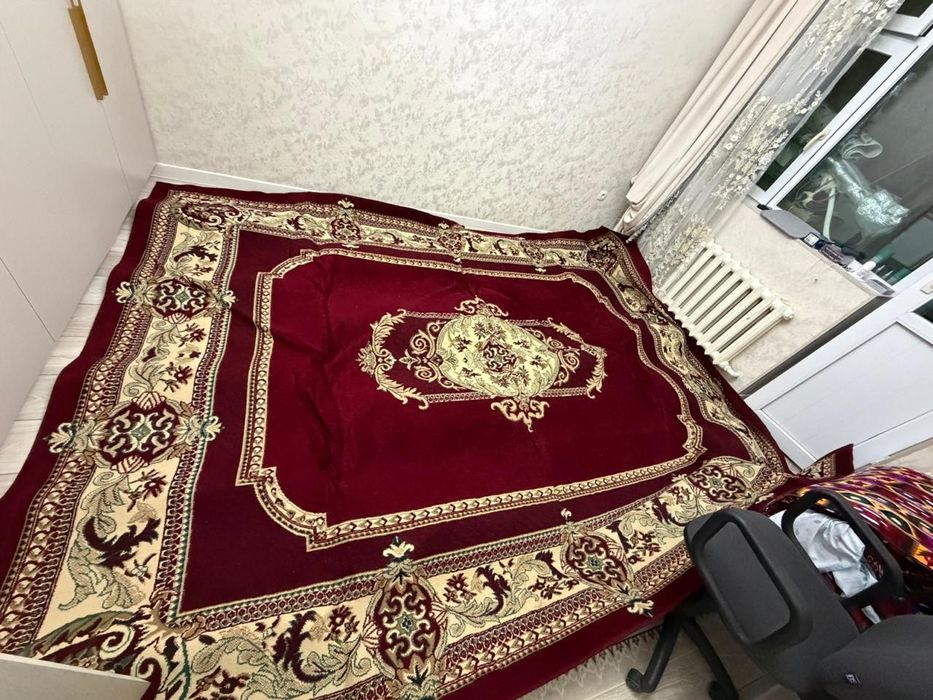 Кілем сатылады жағдайы жақсы